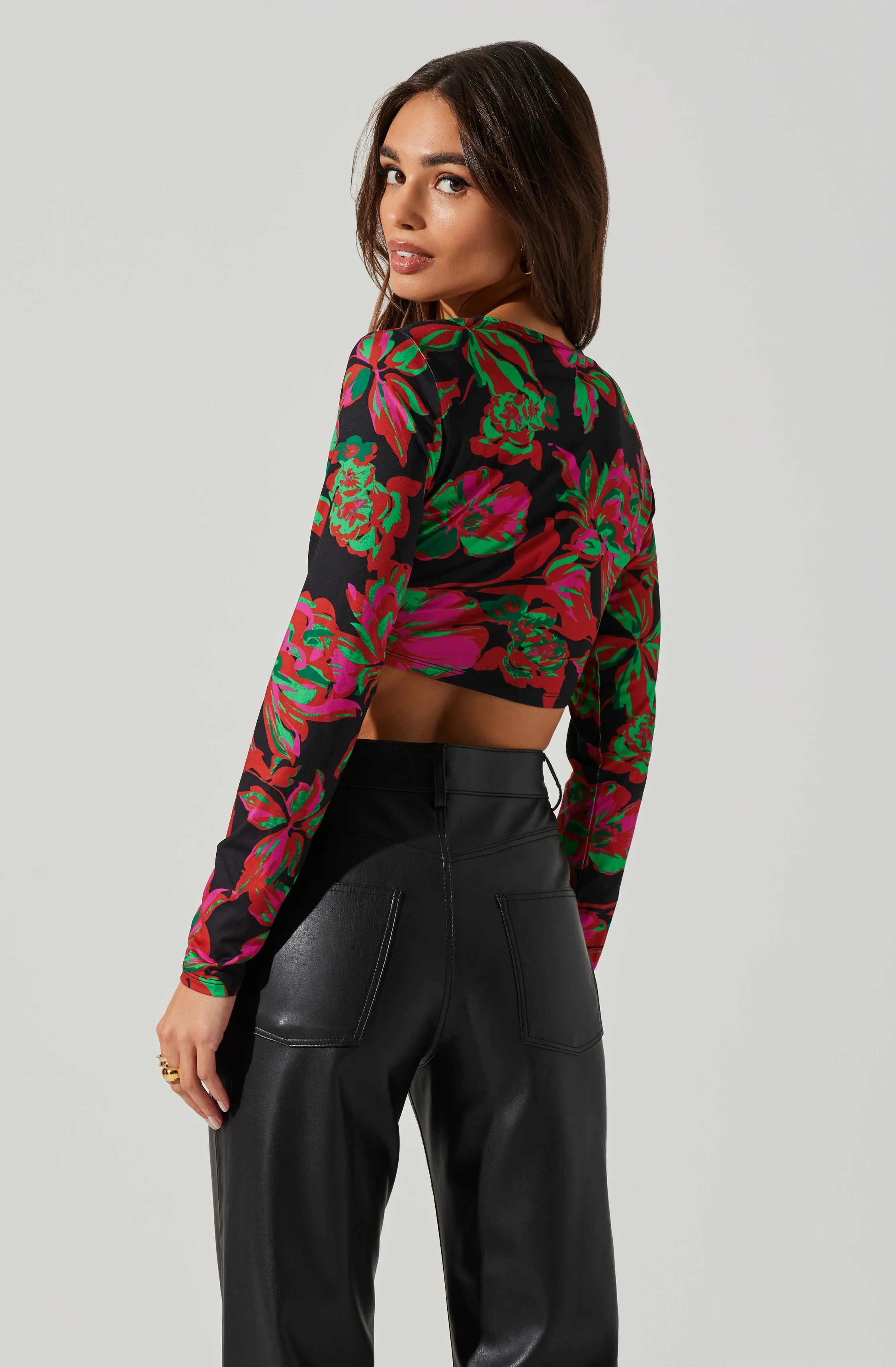 Kiara O-Ring Cutout Long Sleeve Bodysuit