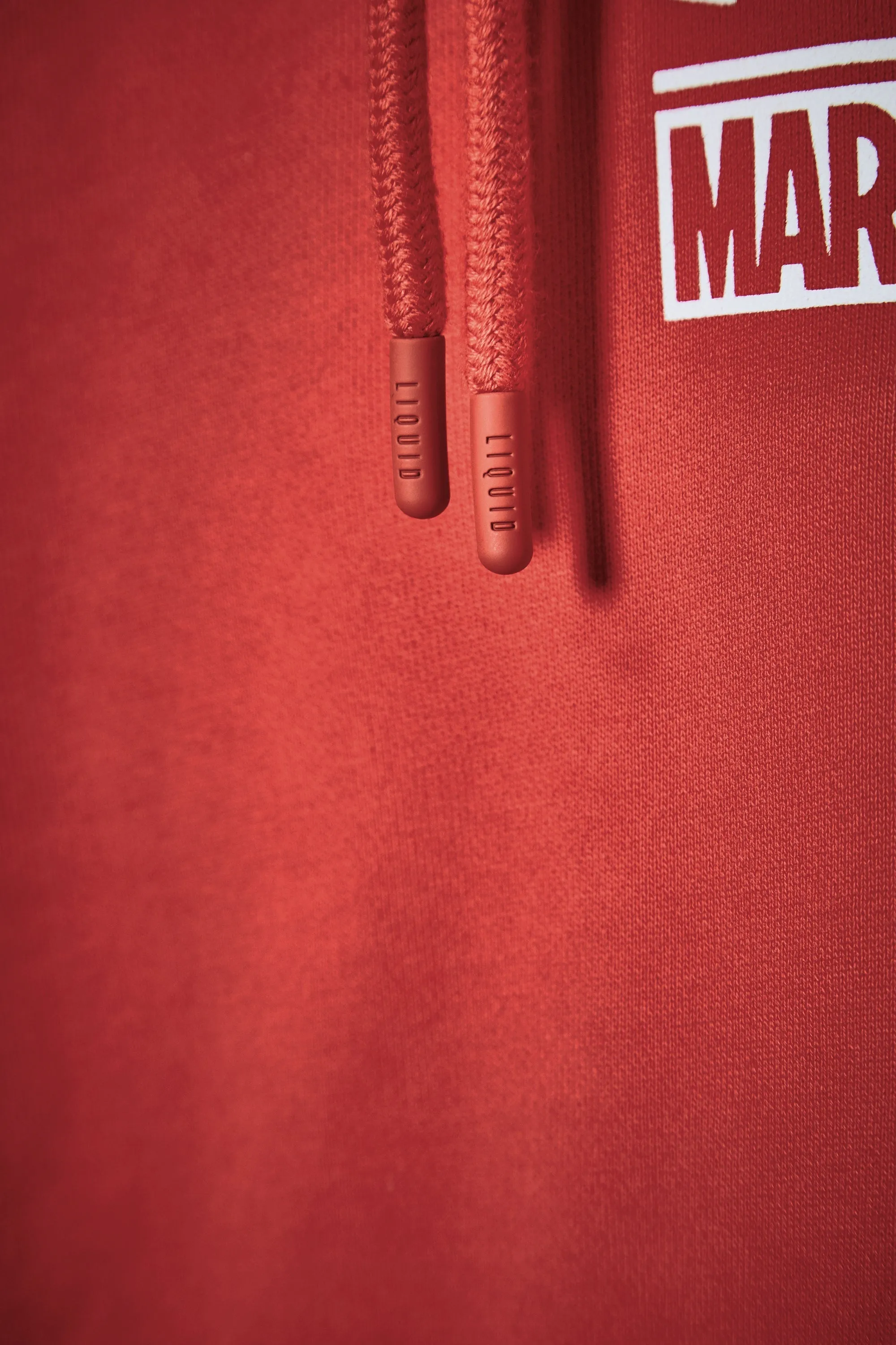 LIQUID x MARVEL GARIA HOODIE