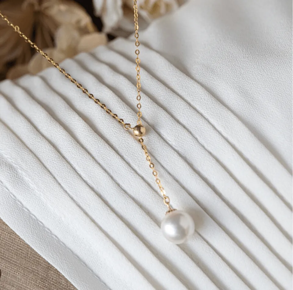 Single Pearl Pendant Necklace 18K Gold