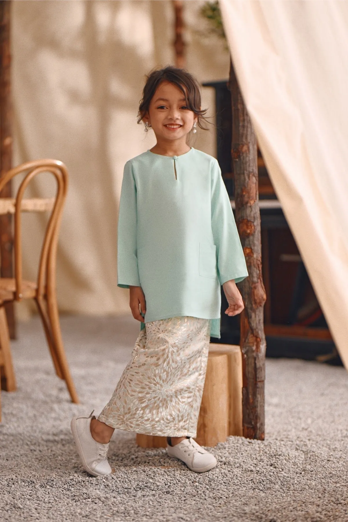 The Bayu Kurung Top - Tiffany Blue