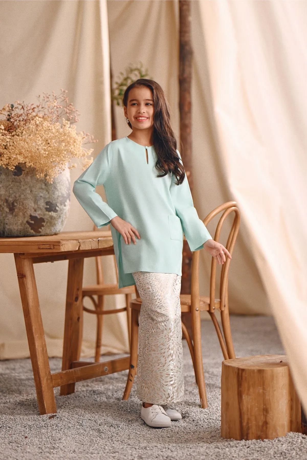 The Bayu Kurung Top - Tiffany Blue