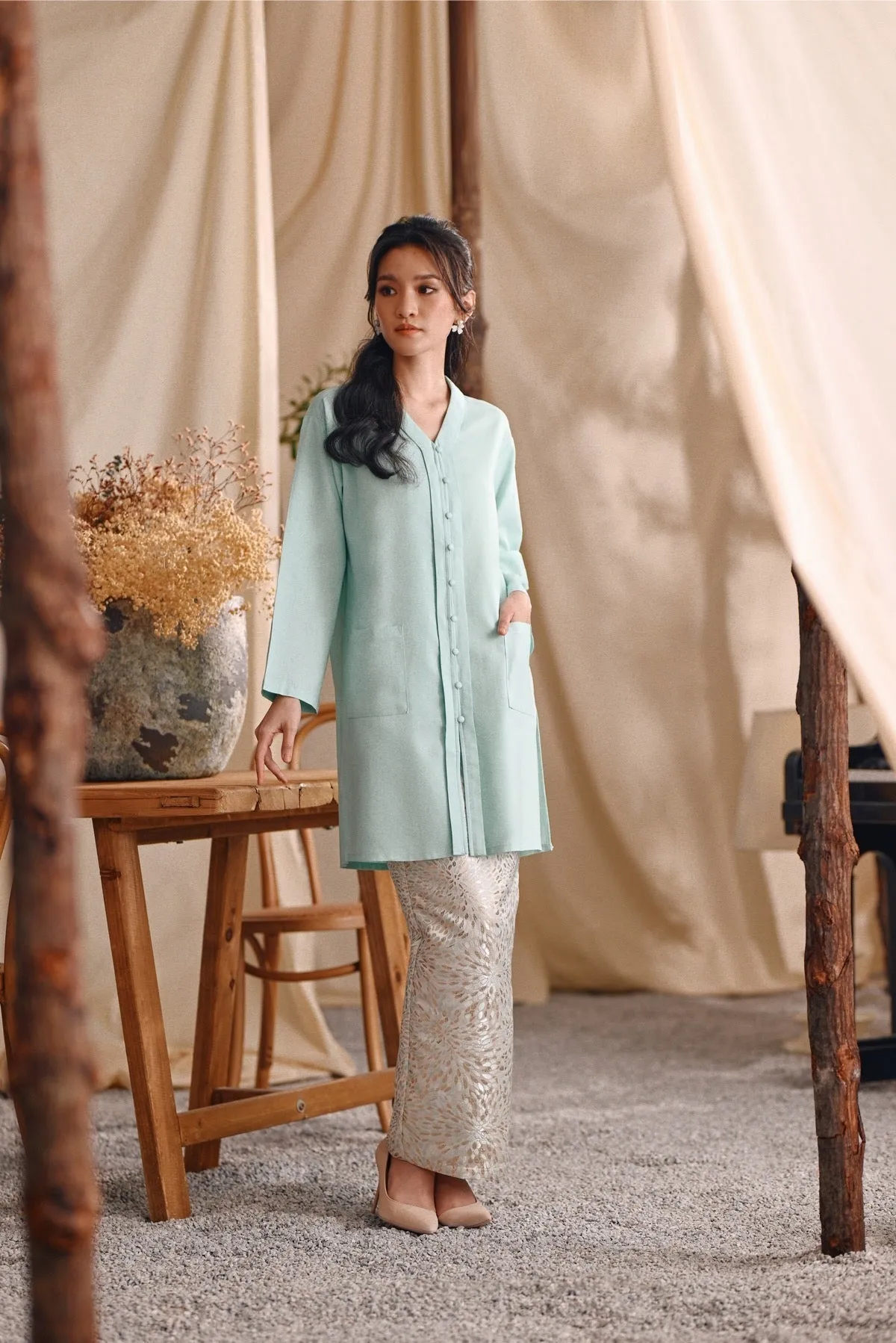 The Bayu Women Kebarung Top - Tiffany Blue