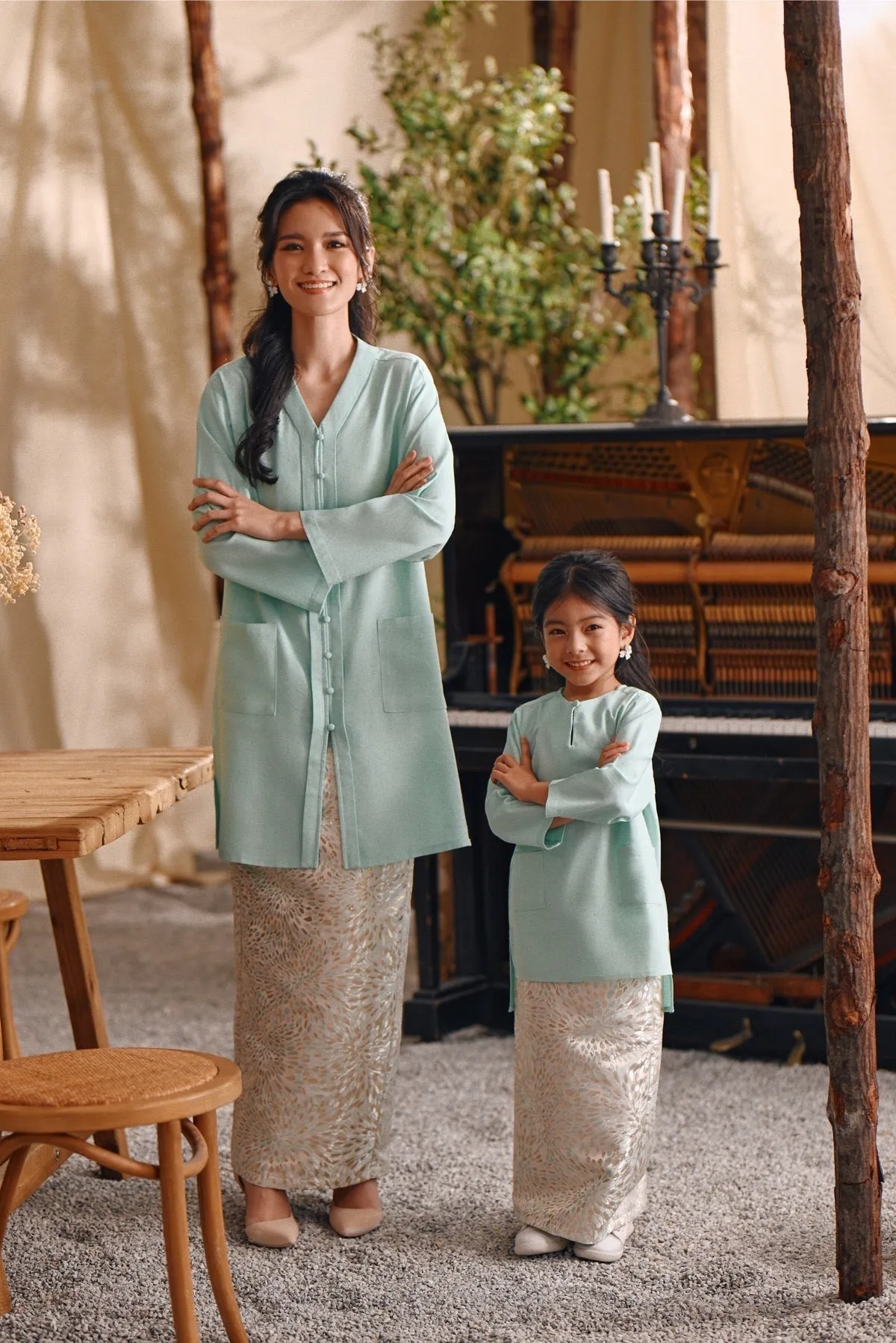 The Bayu Women Kebarung Top - Tiffany Blue