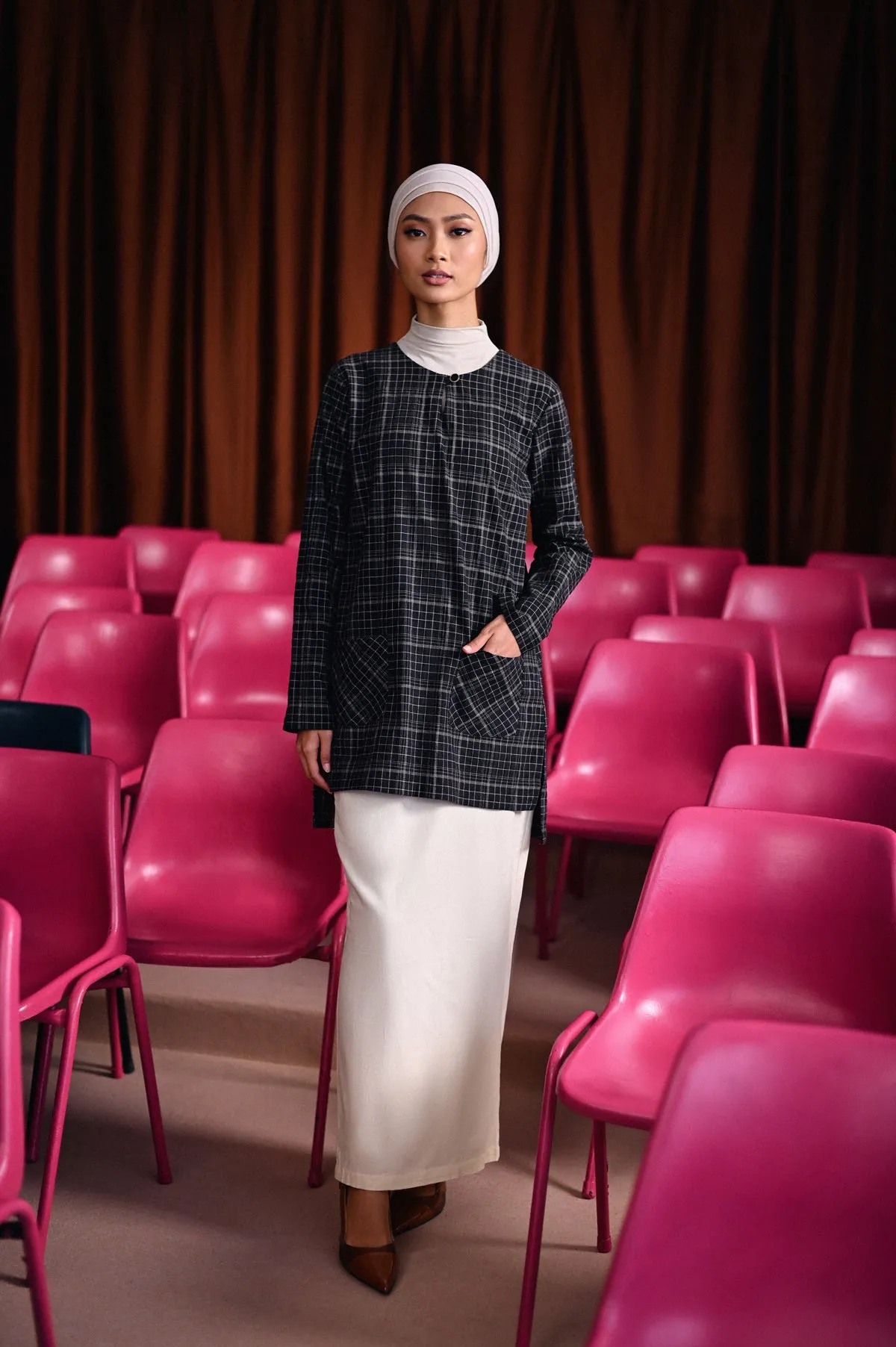 The Dulu Kita Women Kurti - Kita Black Checked