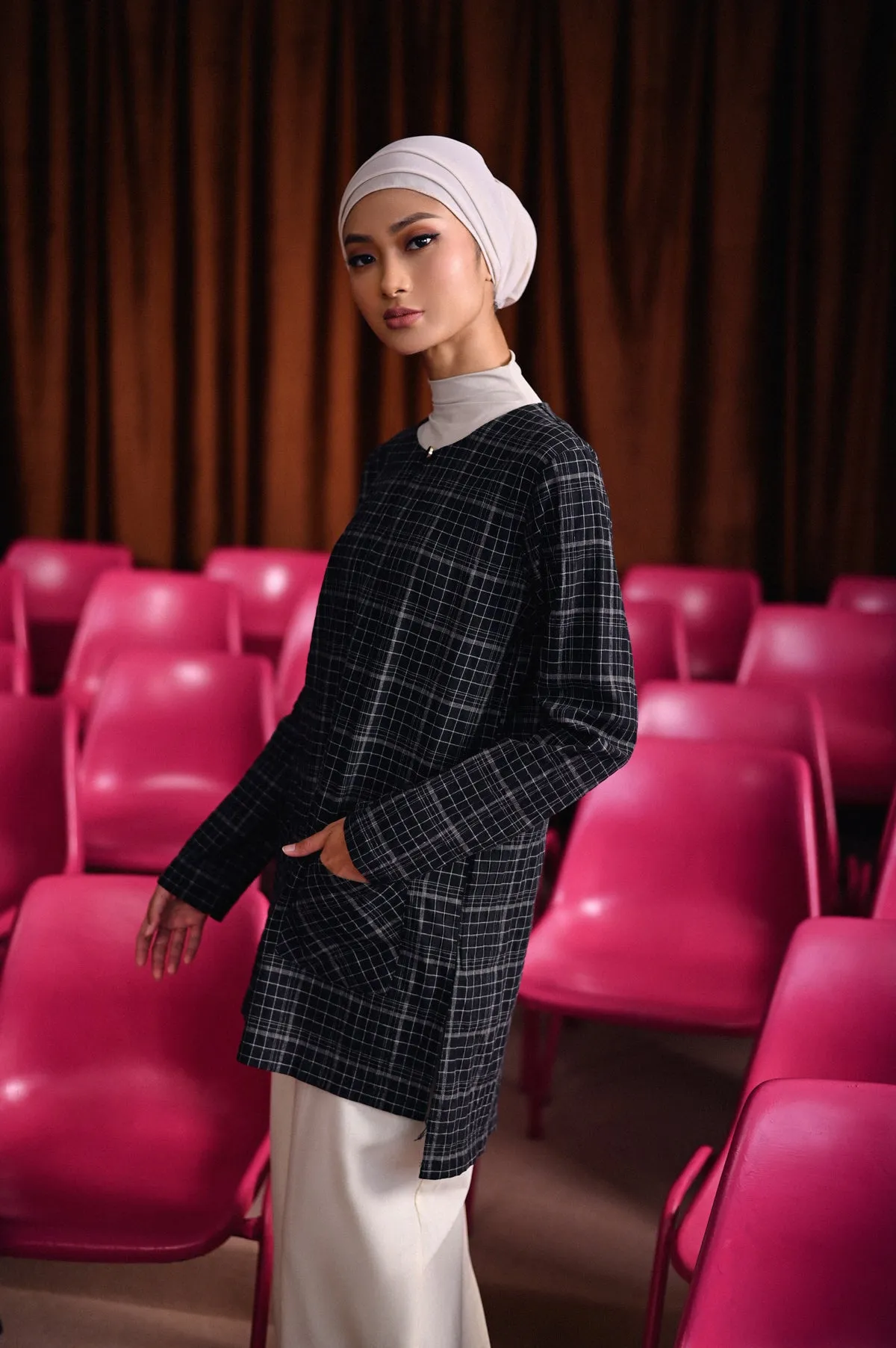 The Dulu Kita Women Kurti - Kita Black Checked