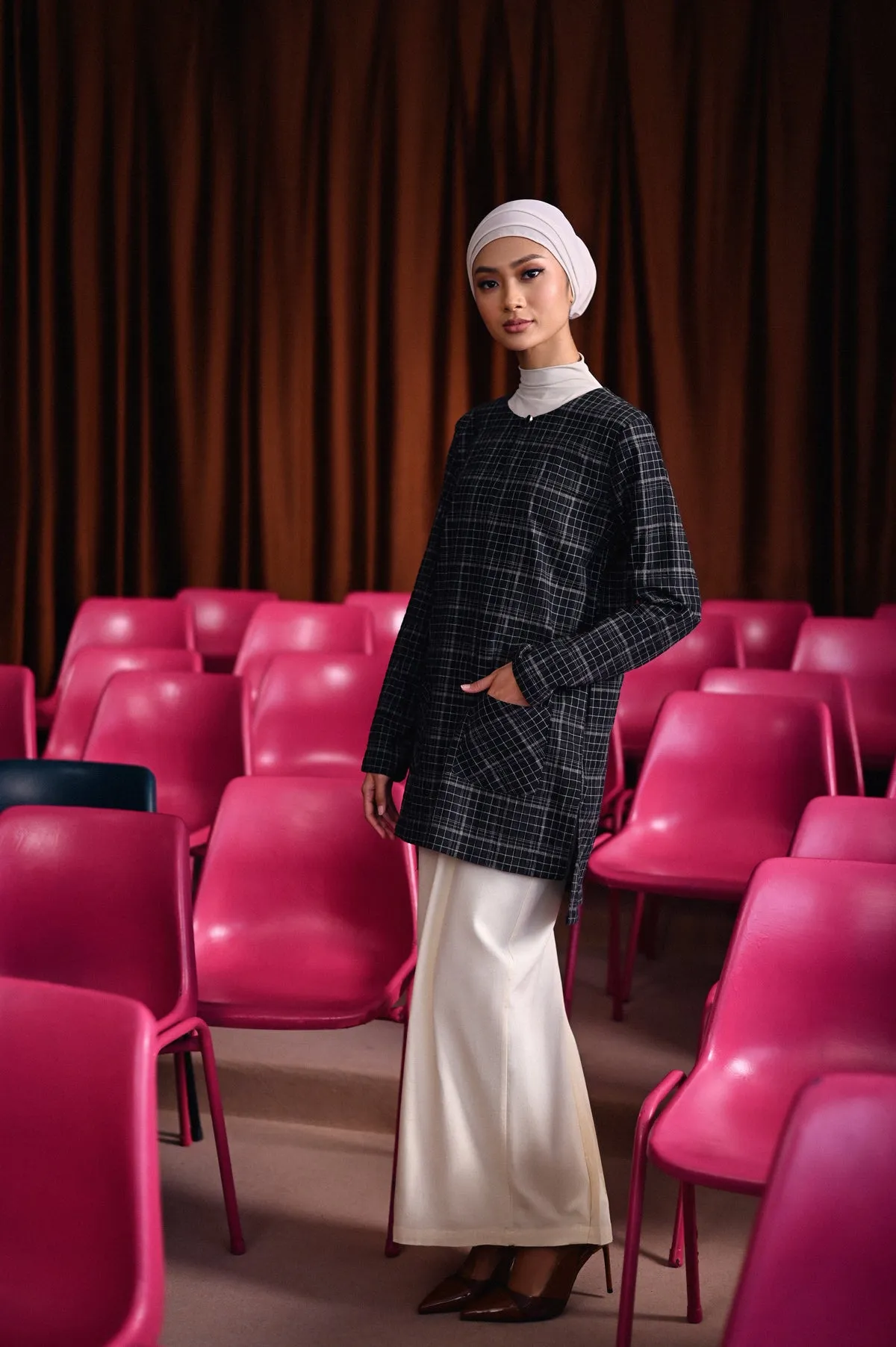 The Dulu Kita Women Kurti - Kita Black Checked