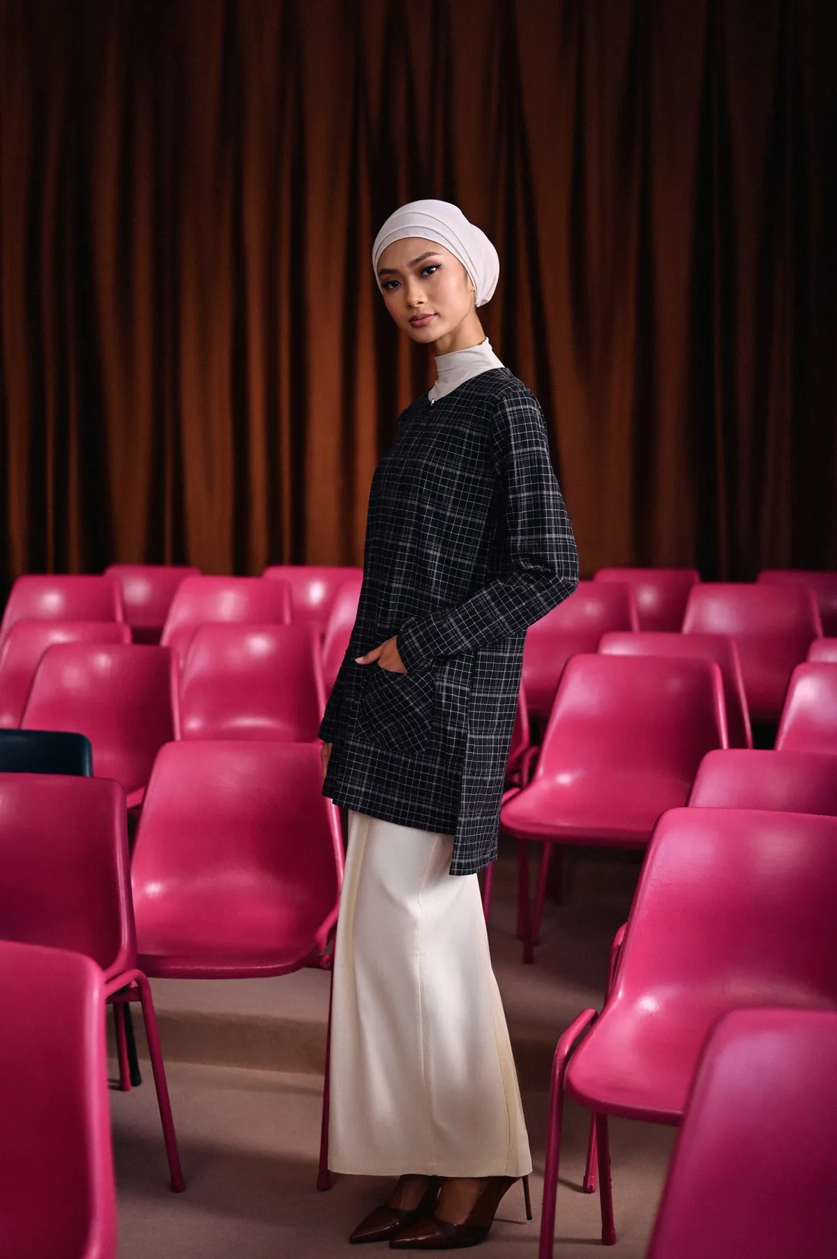 The Dulu Kita Women Kurti - Kita Black Checked