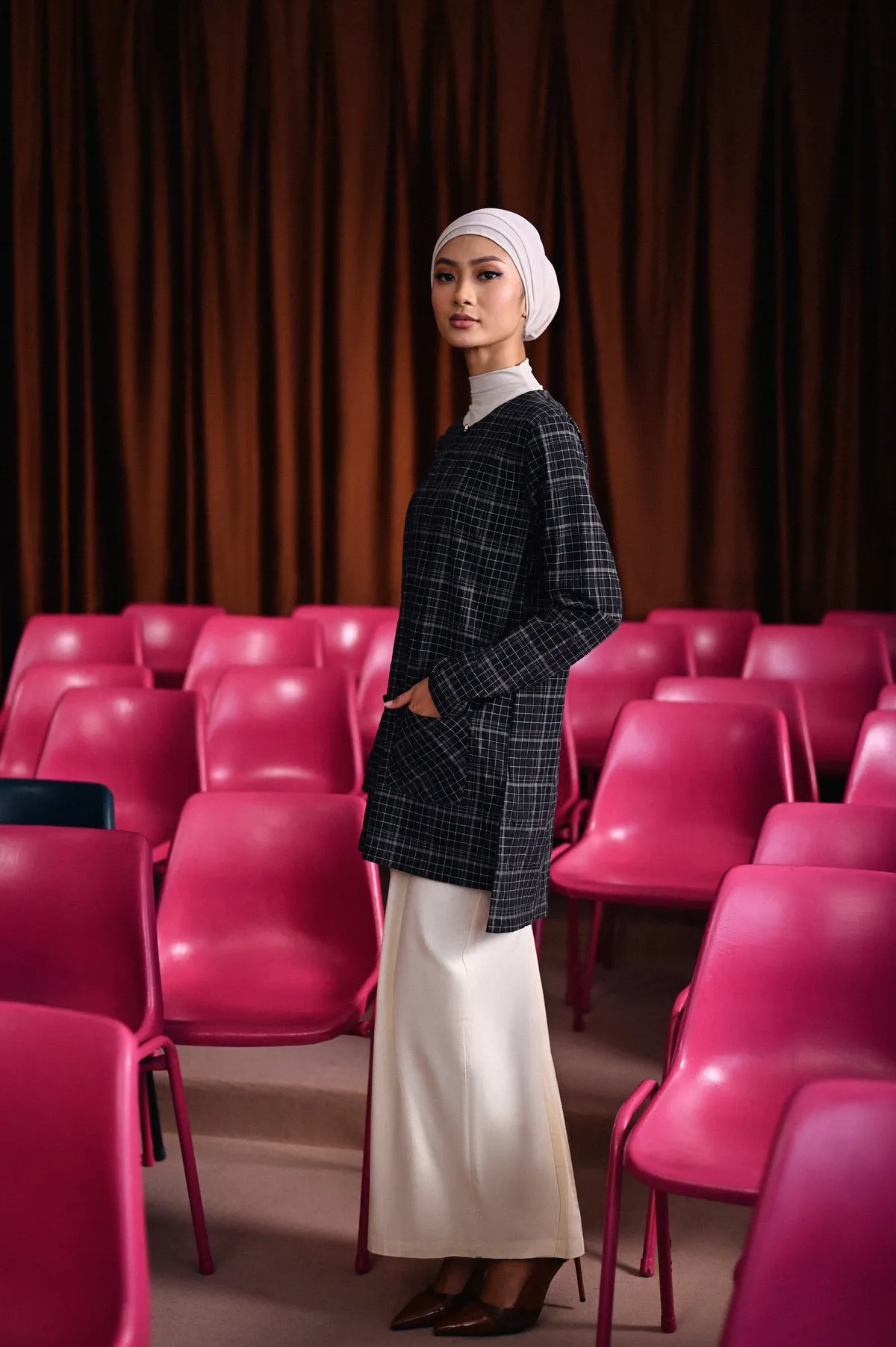 The Dulu Kita Women Kurti - Kita Black Checked