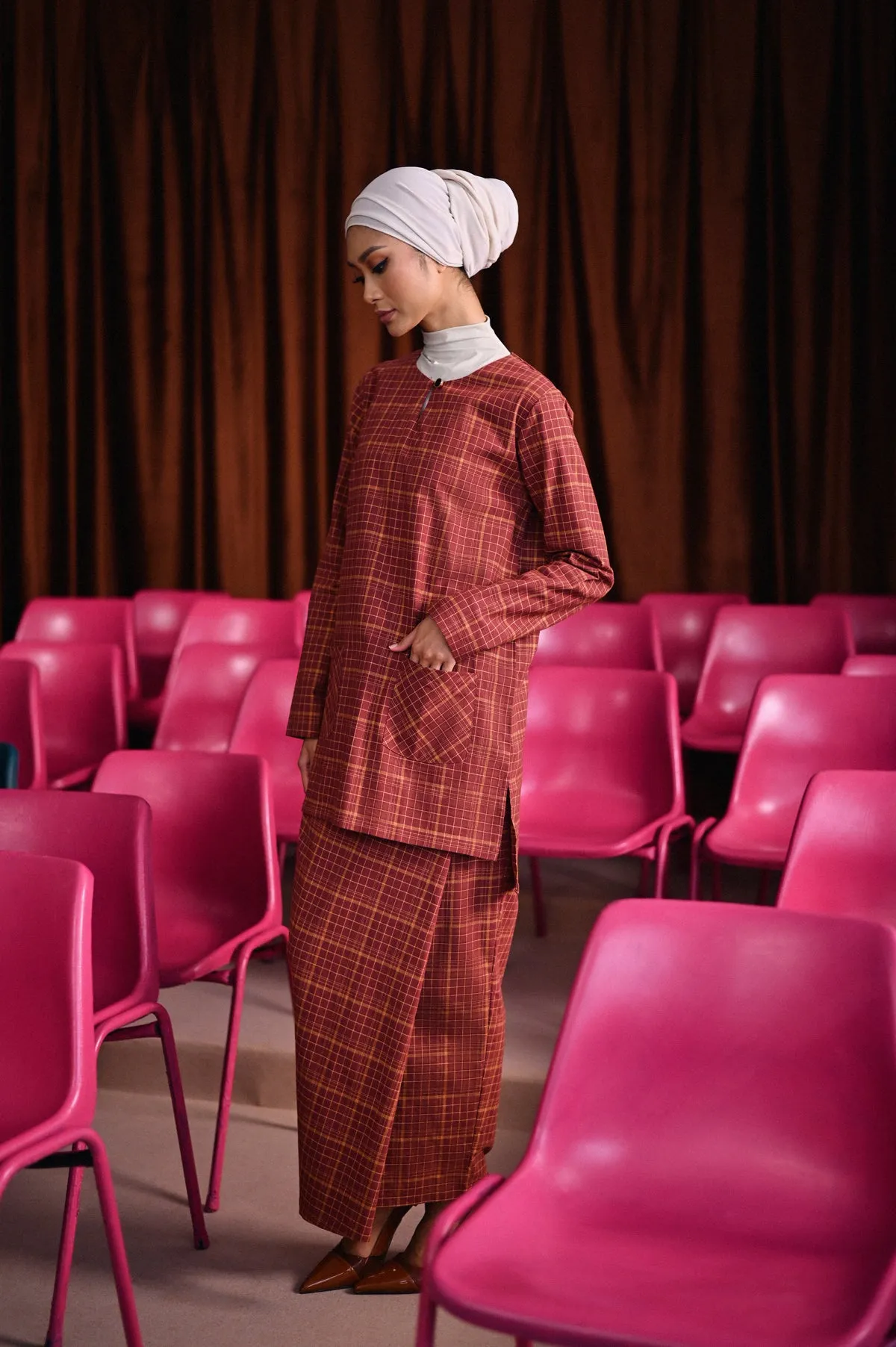 The Dulu Kita Women Kurti - Kita Brown Checked