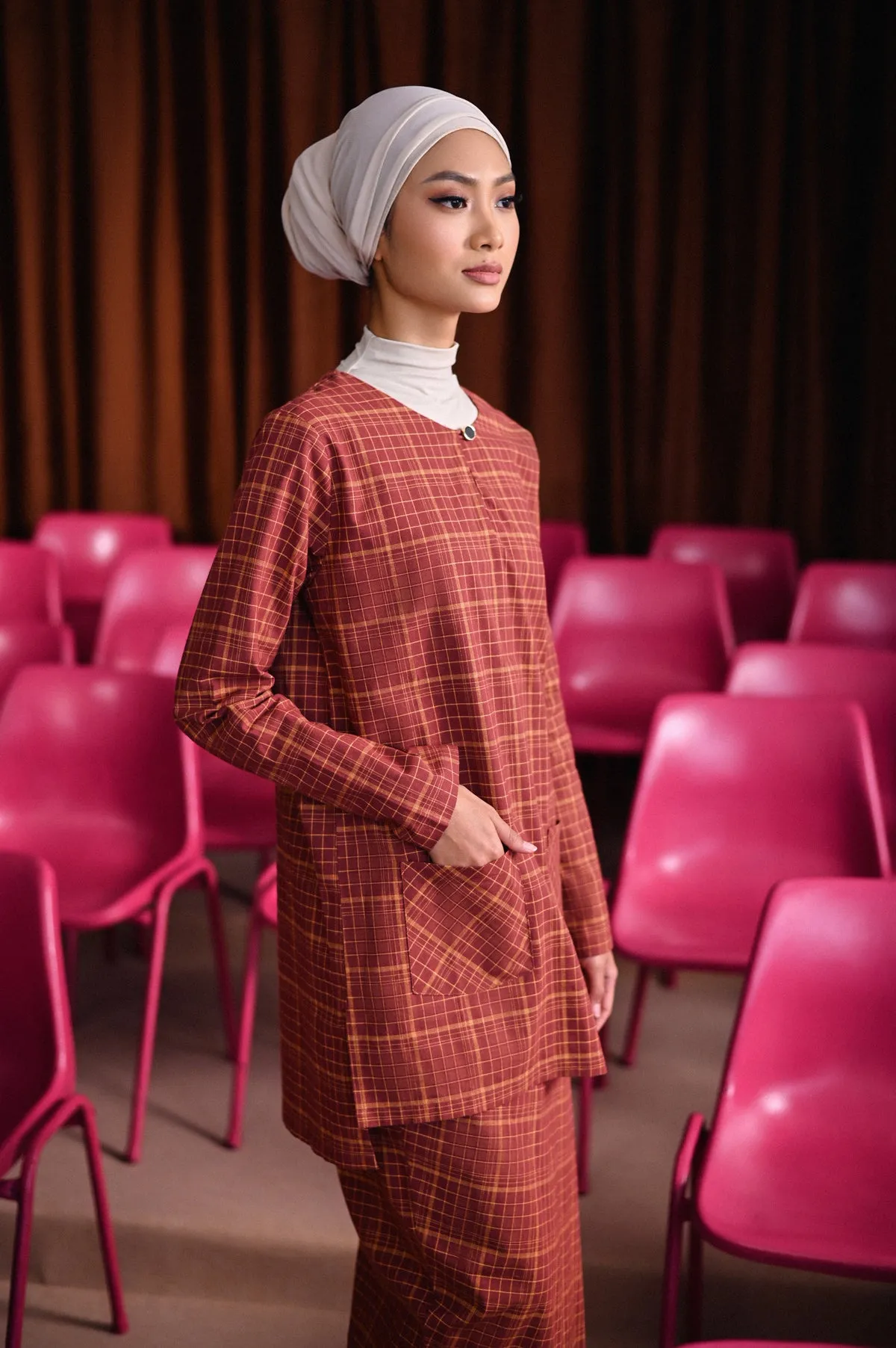 The Dulu Kita Women Kurti - Kita Brown Checked