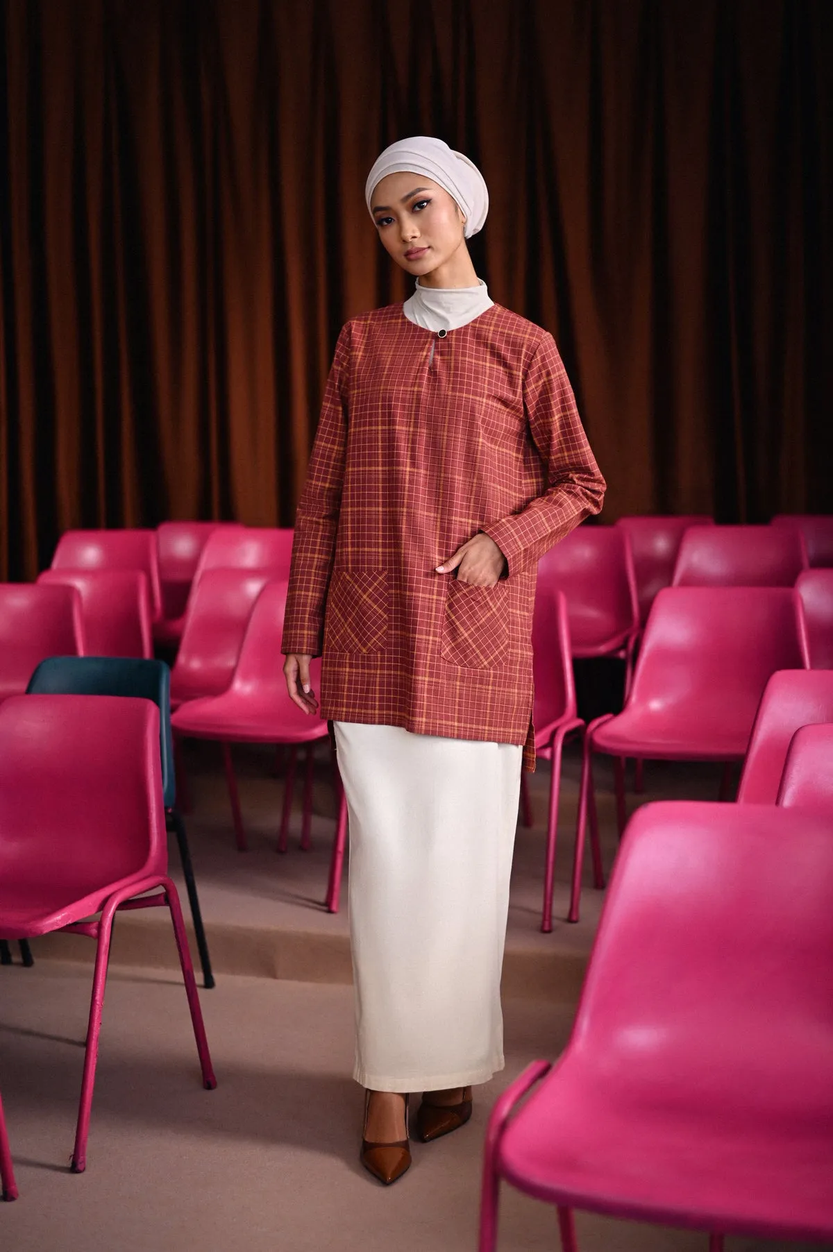 The Dulu Kita Women Kurti - Kita Brown Checked