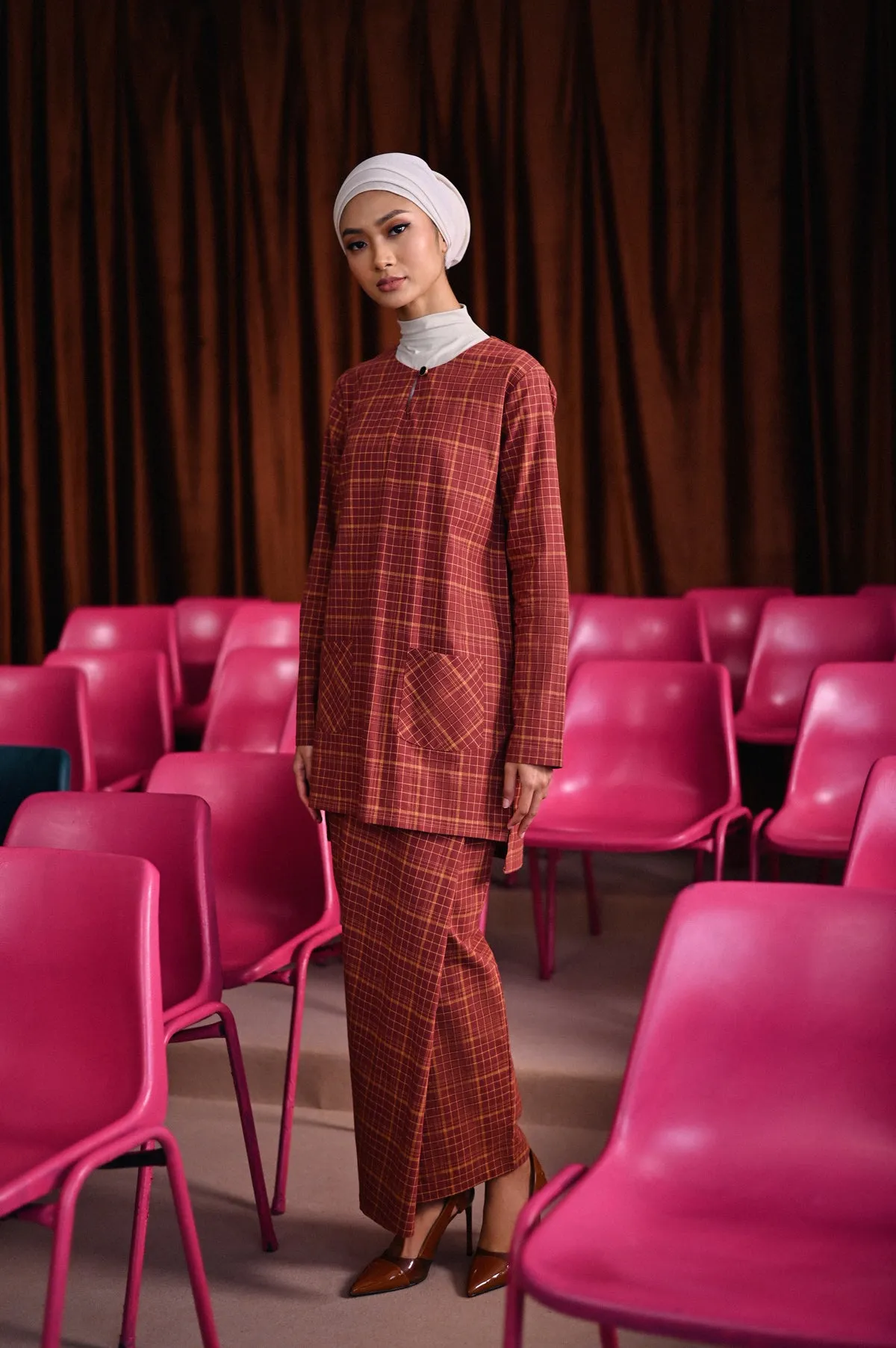 The Dulu Kita Women Kurti - Kita Brown Checked