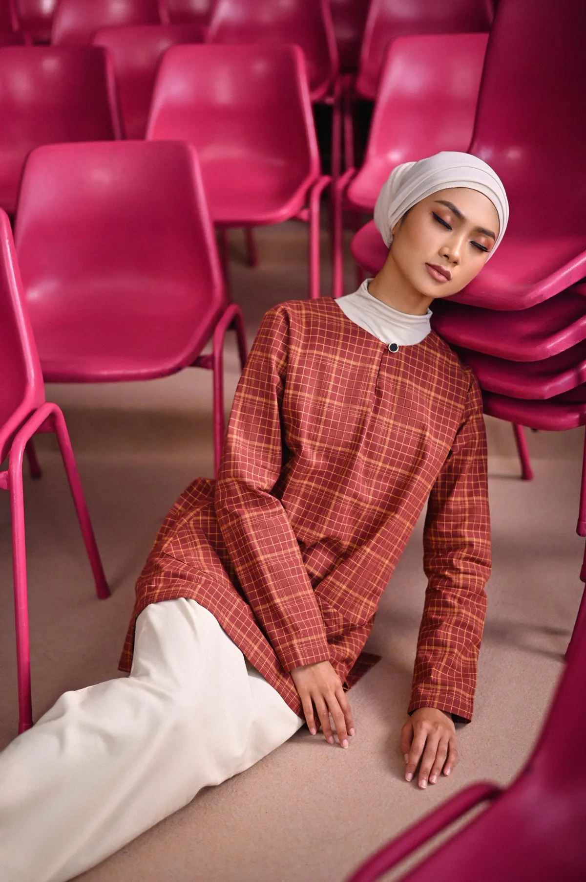 The Dulu Kita Women Kurti - Kita Brown Checked