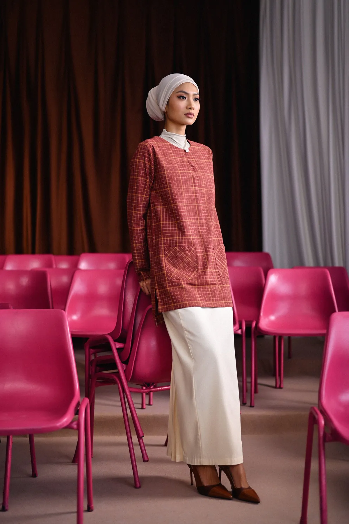 The Dulu Kita Women Kurti - Kita Brown Checked