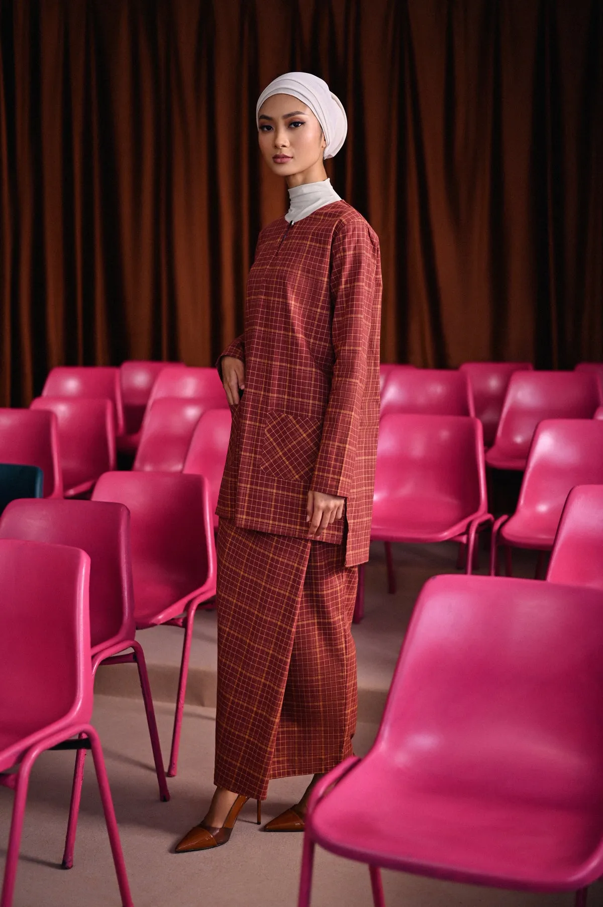 The Dulu Kita Women Kurti - Kita Brown Checked