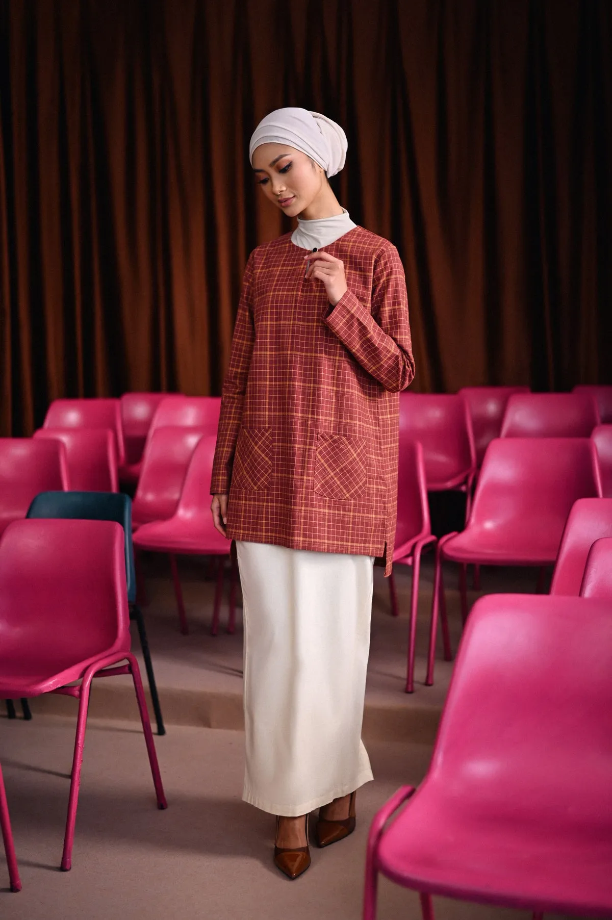 The Dulu Kita Women Kurti - Kita Brown Checked