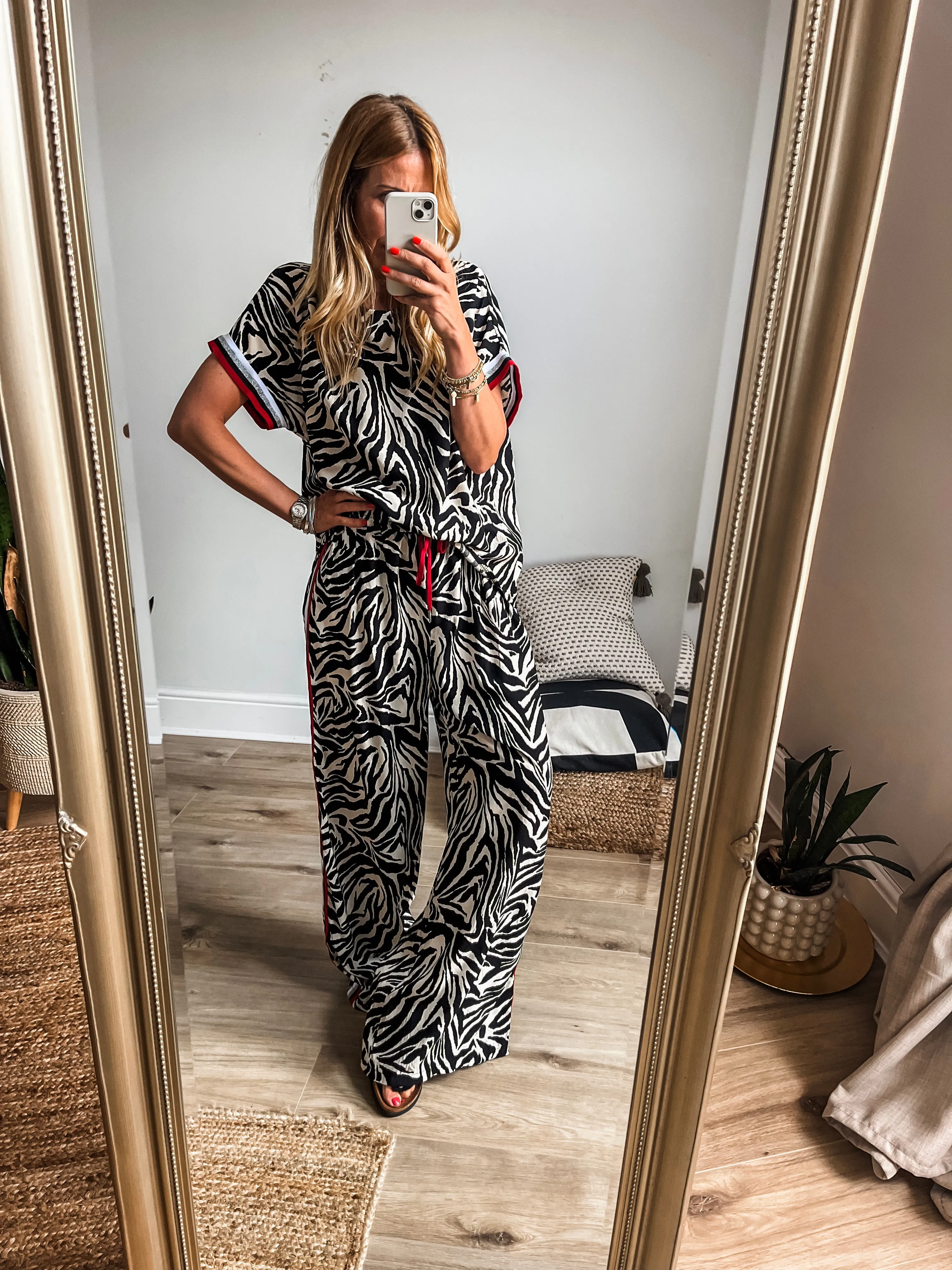 Two Piece Zebra Print Trousers Set